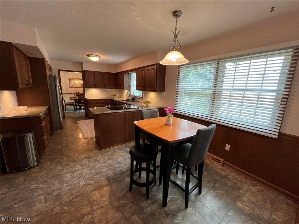 299 Pheasant Run Wadsworth OH 44281