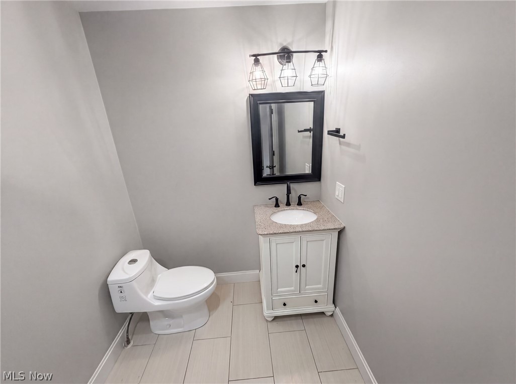 37045 Chagrin Boulevard Chagrin Falls OH 44022