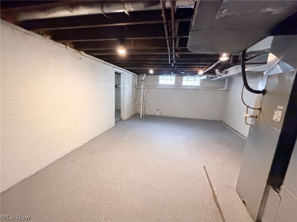 37045 Chagrin Boulevard Chagrin Falls OH 44022