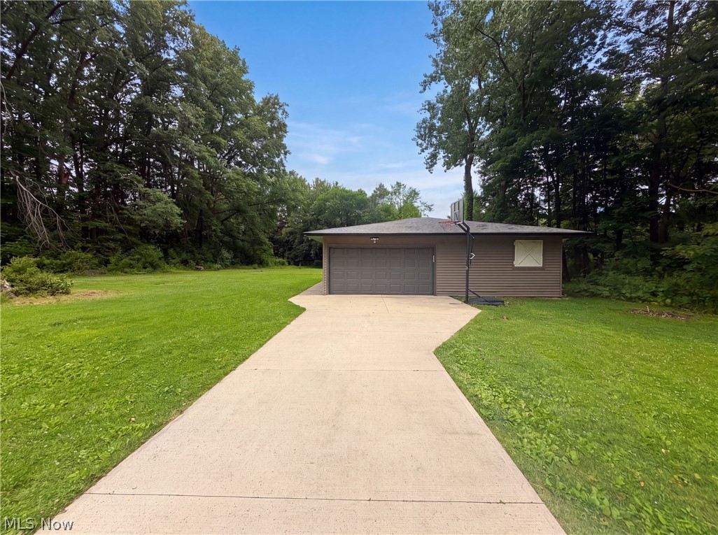 37045 Chagrin Boulevard Chagrin Falls OH 44022