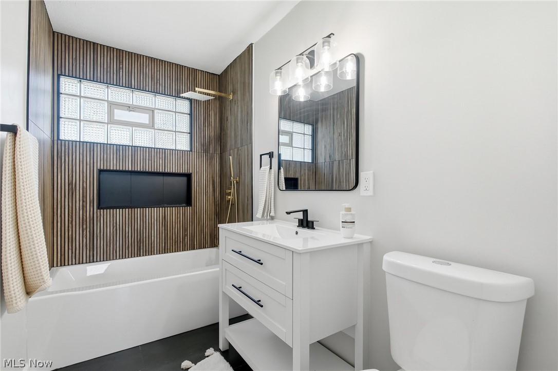 6285 Harrow Court Bedford Heights OH 44146