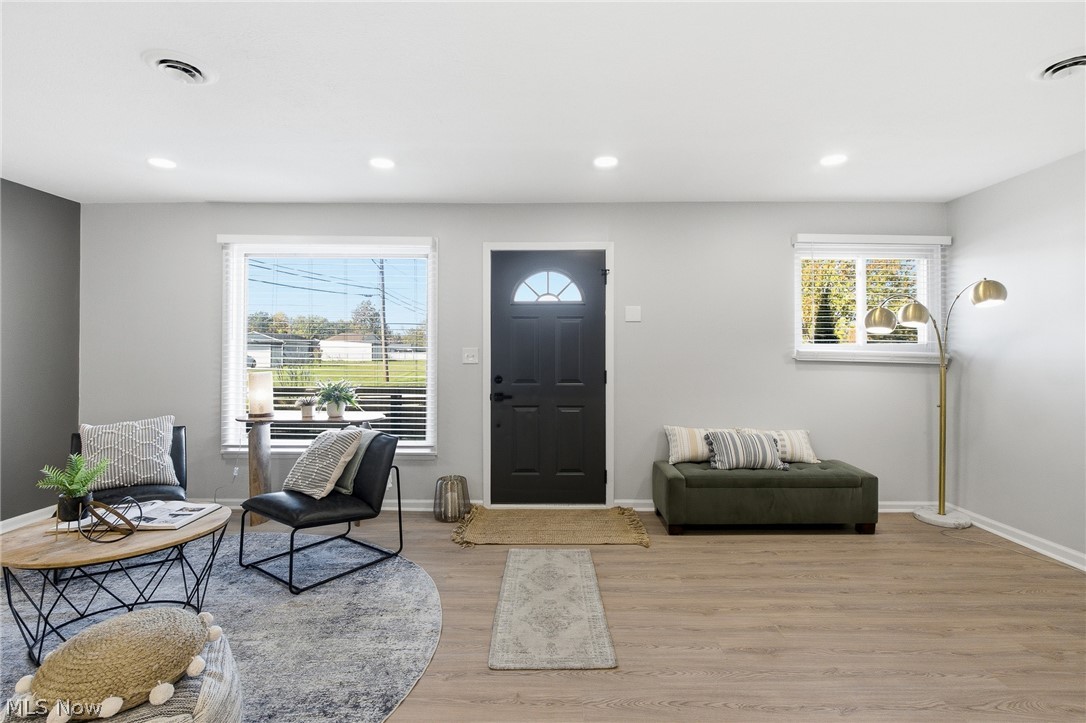 6285 Harrow Court Bedford Heights OH 44146