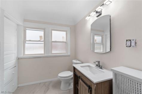 867 East Boulevard Cleveland OH 44108