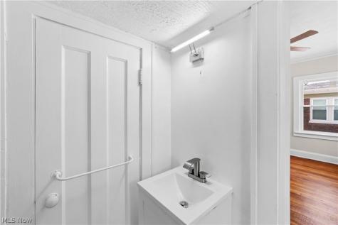 867 East Boulevard Cleveland OH 44108