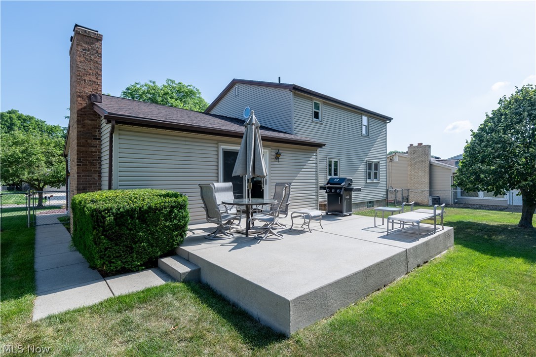 1507 Tamarisk Poland OH 44514