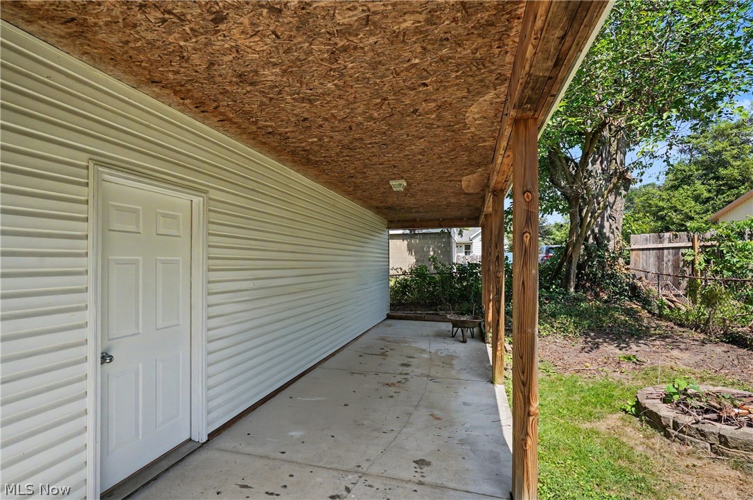 1233 Mcintosh Avenue Akron OH 44314