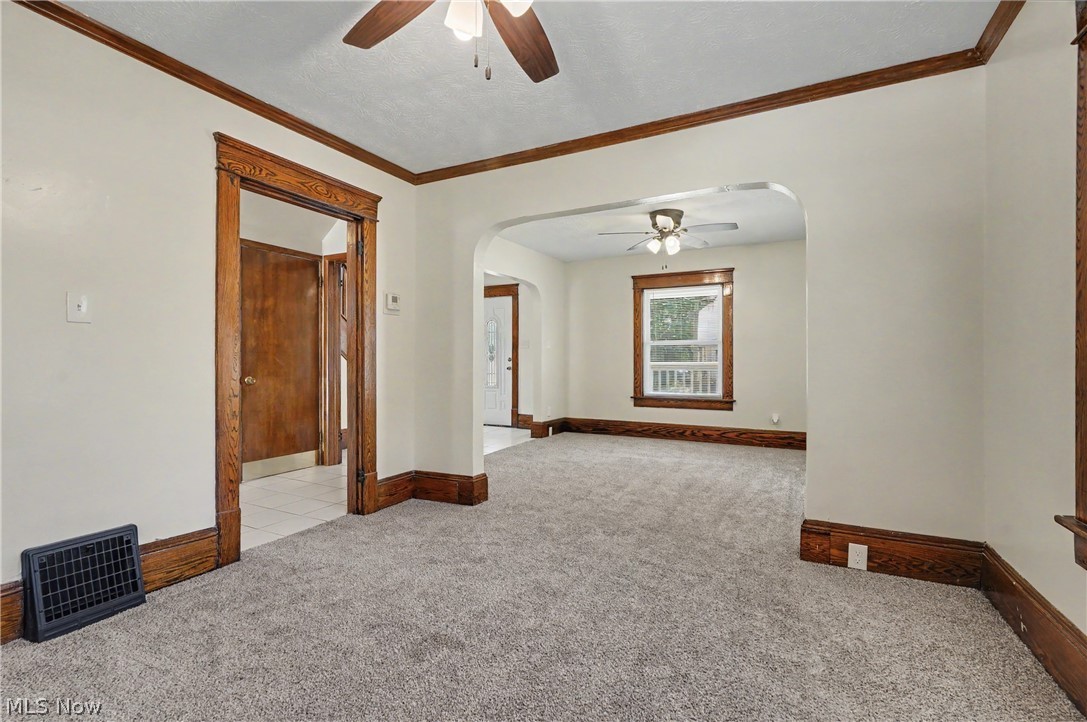 1233 Mcintosh Avenue Akron OH 44314