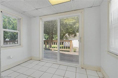 1233 Mcintosh Avenue Akron OH 44314