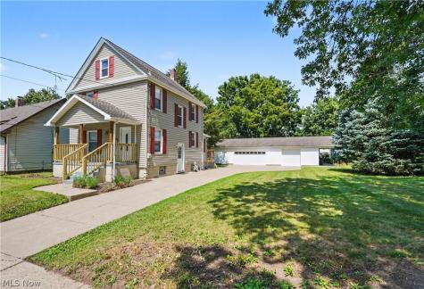 1233 Mcintosh Avenue Akron OH 44314