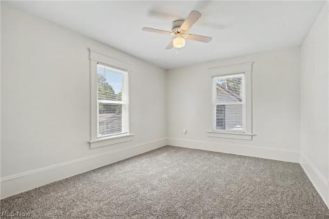1233 Mcintosh Avenue Akron OH 44314