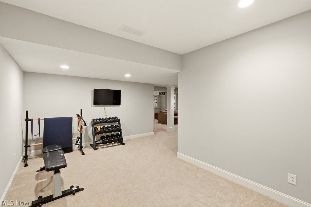 7480 Faraway Trail Chagrin Falls OH 44023