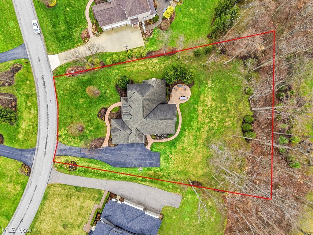 7480 Faraway Trail Chagrin Falls OH 44023