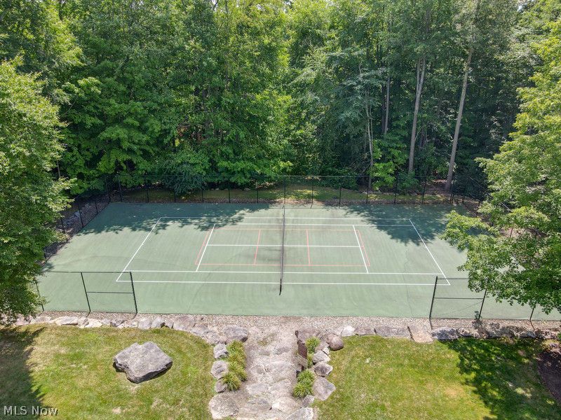 7480 Faraway Trail Chagrin Falls OH 44023