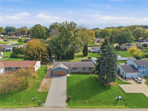 8508 Kellydale Street NW Massillon OH 44646