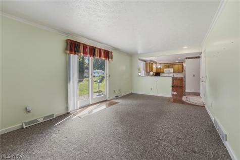 8508 Kellydale Street NW Massillon OH 44646