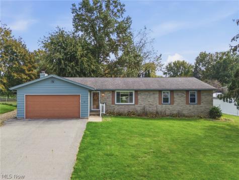 8508 Kellydale Street NW Massillon OH 44646