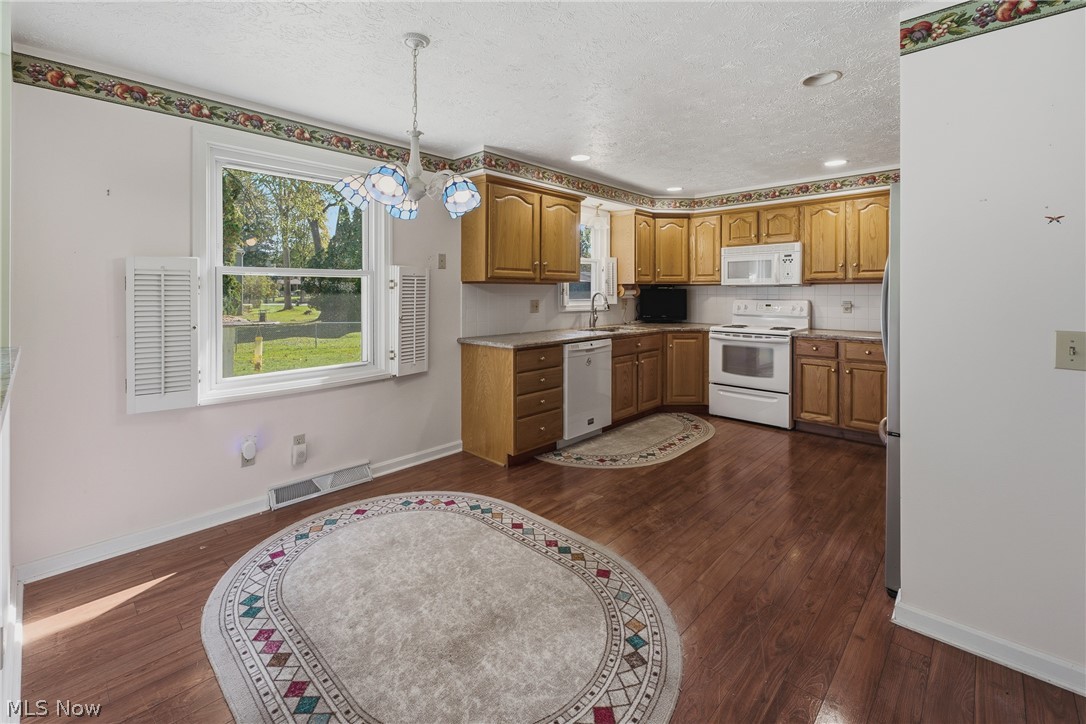 8508 Kellydale Street NW Massillon OH 44646