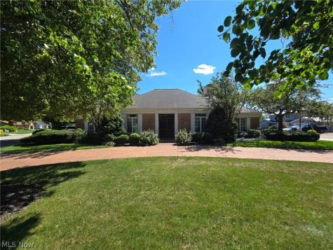 1711 Willow Drive Sandusky OH 44870