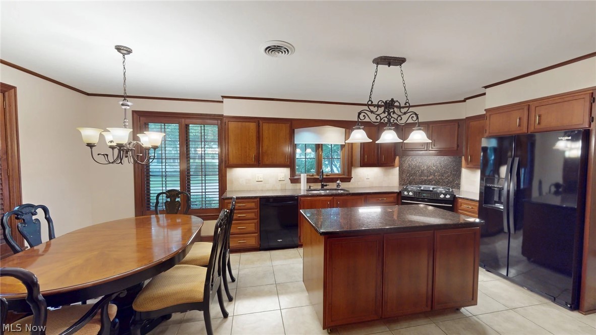 1711 Willow Drive Sandusky OH 44870