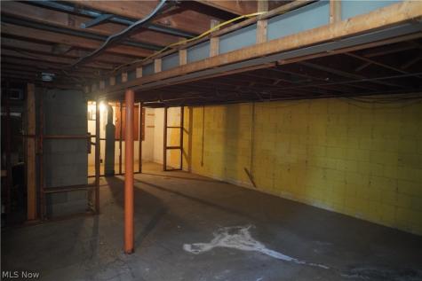 5285 Ridgebury Boulevard Cleveland OH 44124