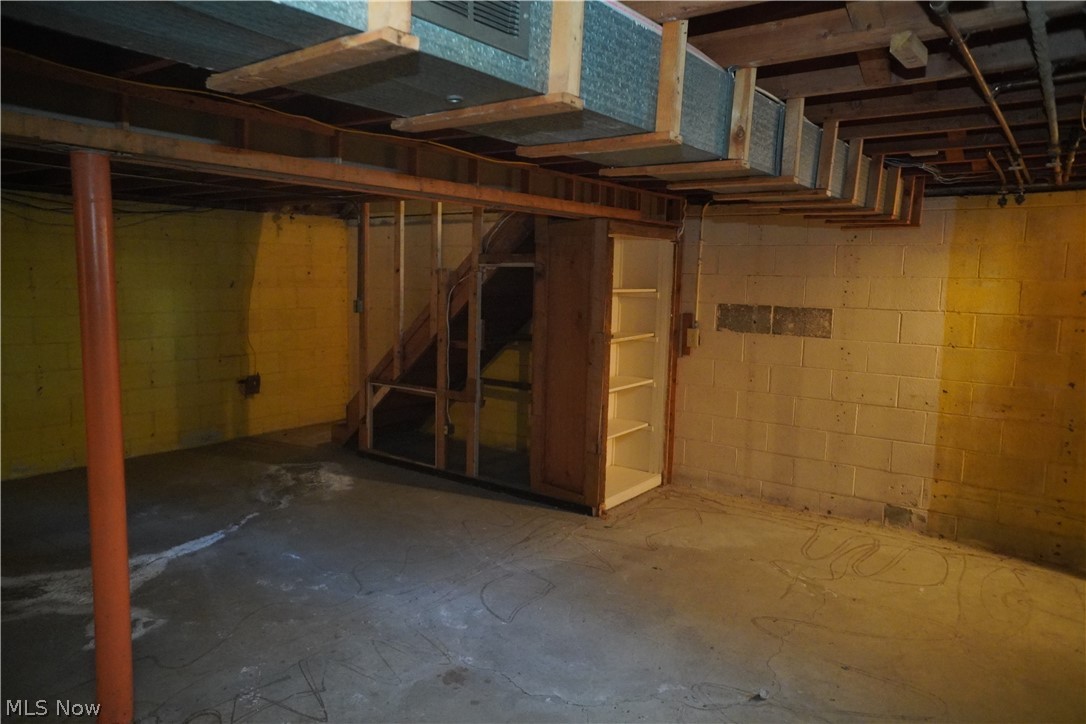 5285 Ridgebury Boulevard Cleveland OH 44124