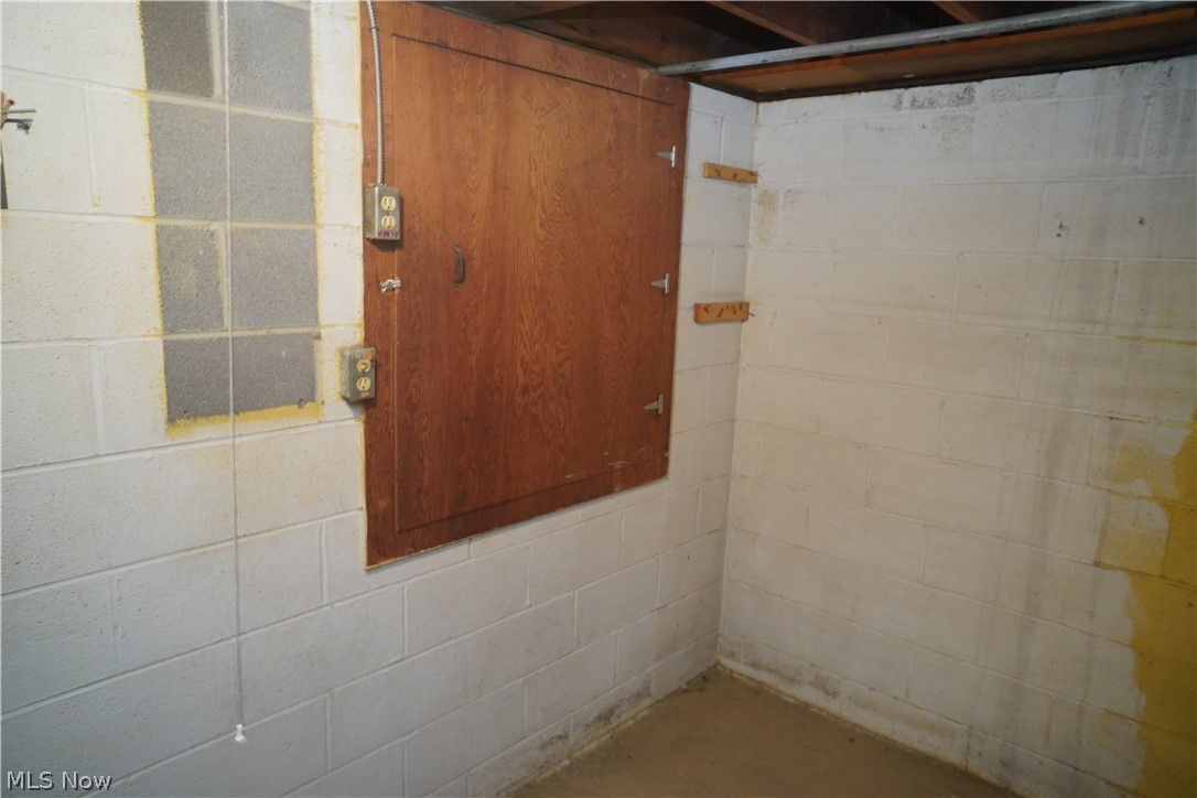 5285 Ridgebury Boulevard Cleveland OH 44124