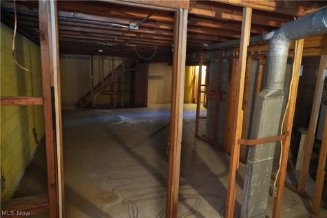 5285 Ridgebury Boulevard Cleveland OH 44124
