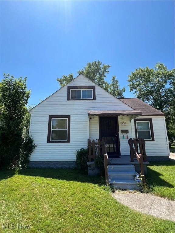 17806 Tarkington Avenue Cleveland OH 44128