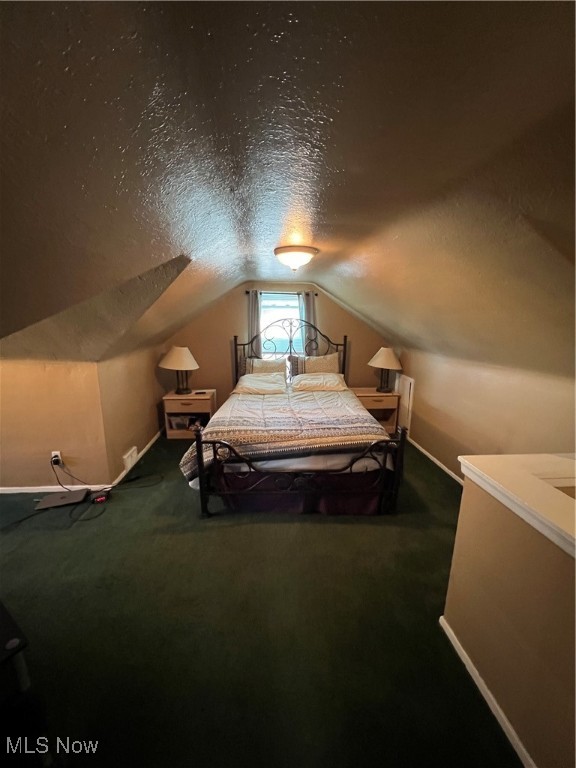 17806 Tarkington Avenue Cleveland OH 44128