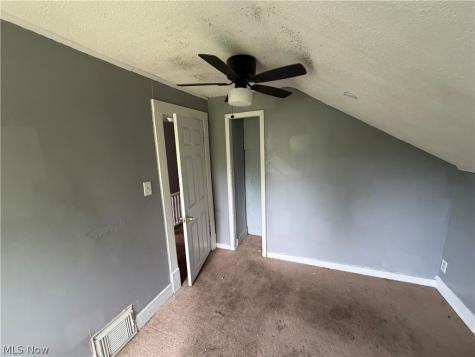 3303 W 123rd Street Cleveland OH 44111
