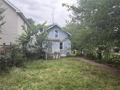 3303 W 123rd Street Cleveland OH 44111