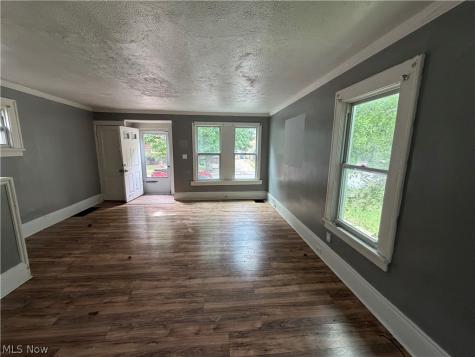 3303 W 123rd Street Cleveland OH 44111