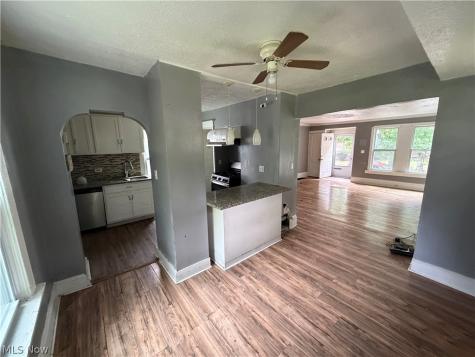 3303 W 123rd Street Cleveland OH 44111