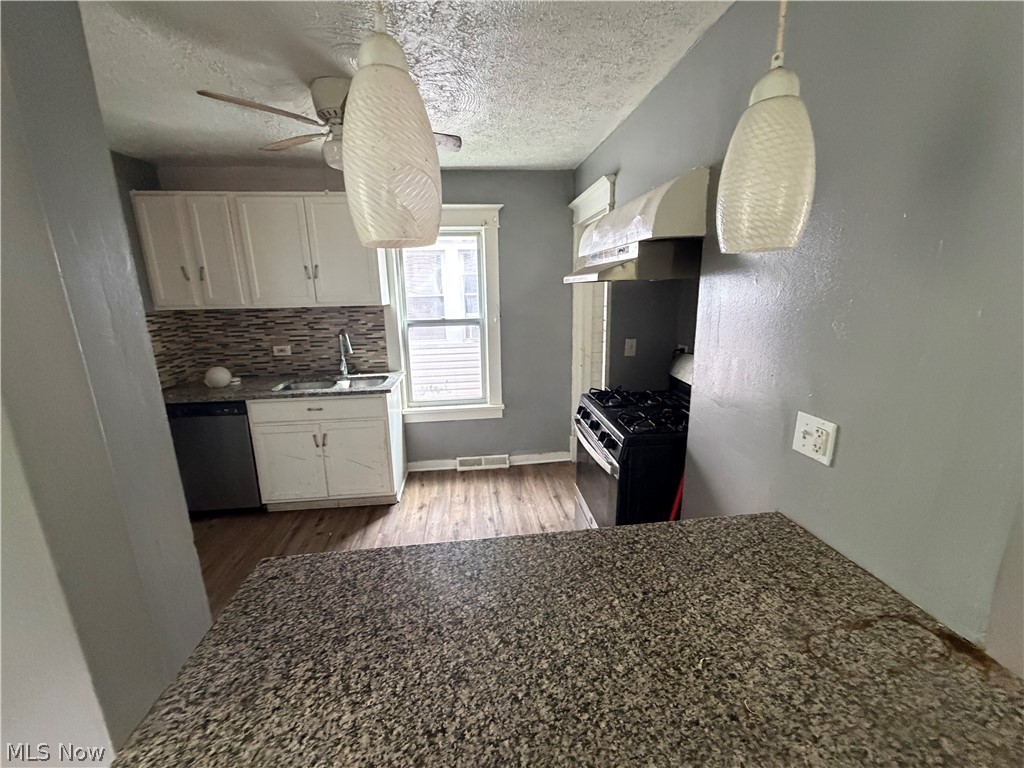 3303 W 123rd Street Cleveland OH 44111