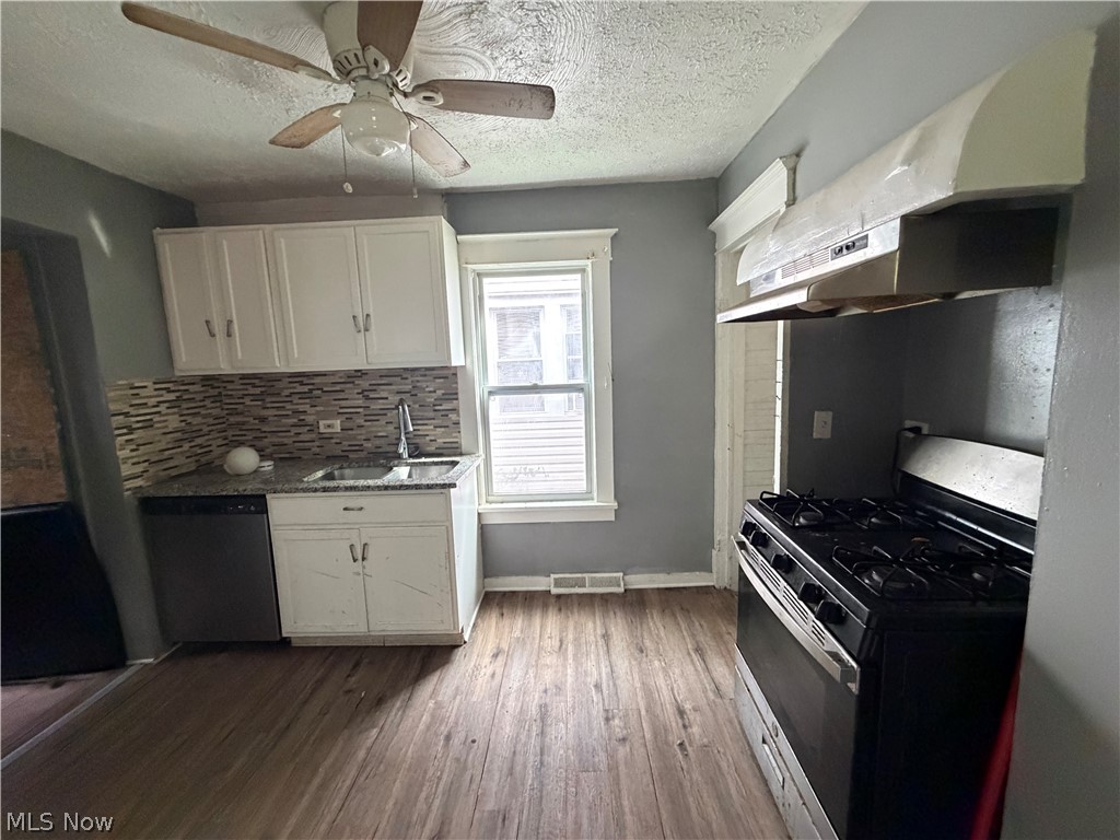 3303 W 123rd Street Cleveland OH 44111