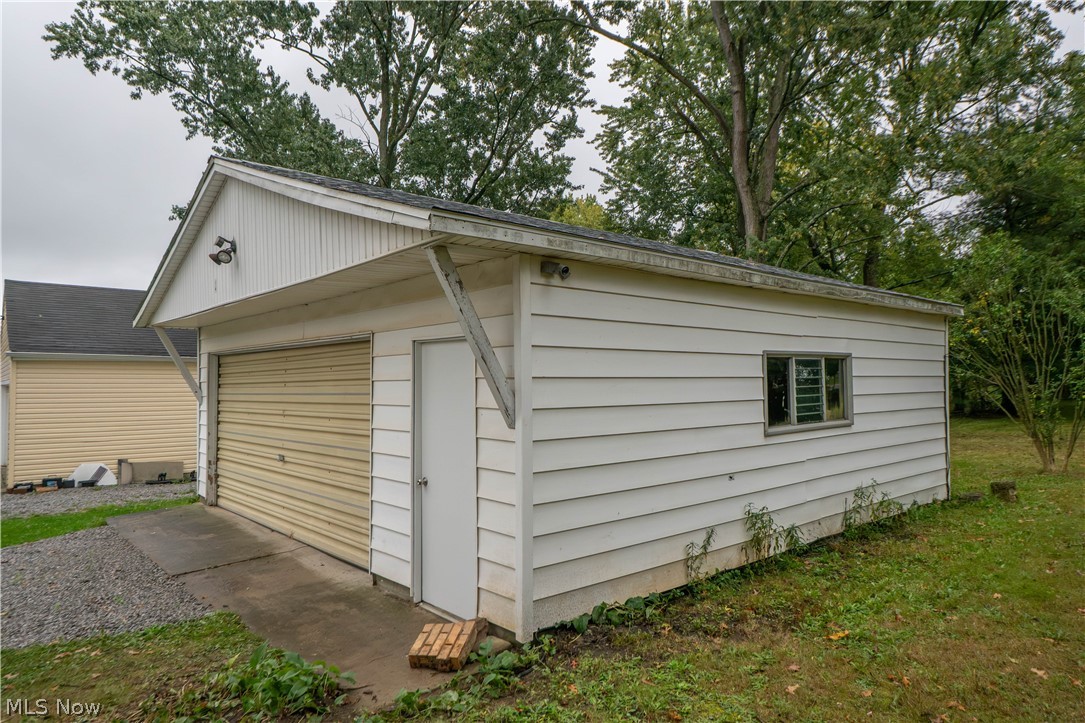 2325 Eastlawn Avenue Akron OH 44305