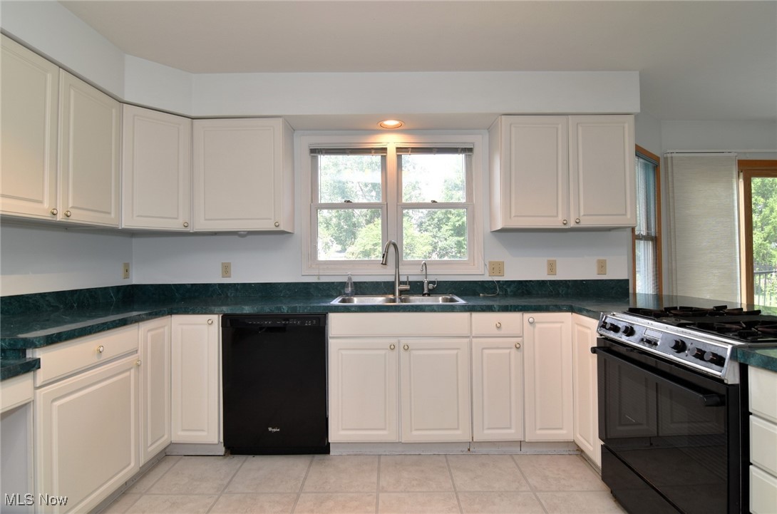 33203 Brackenbury Drive Solon OH 44139