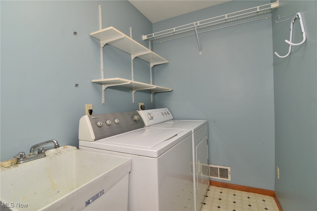 33203 Brackenbury Drive Solon OH 44139