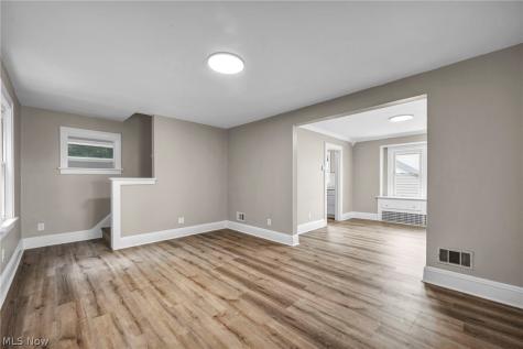 825 Dan Street Akron OH 44310
