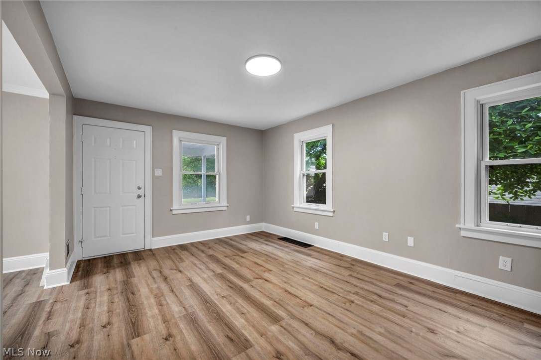 825 Dan Street Akron OH 44310
