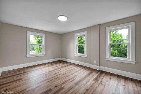 825 Dan Street Akron OH 44310