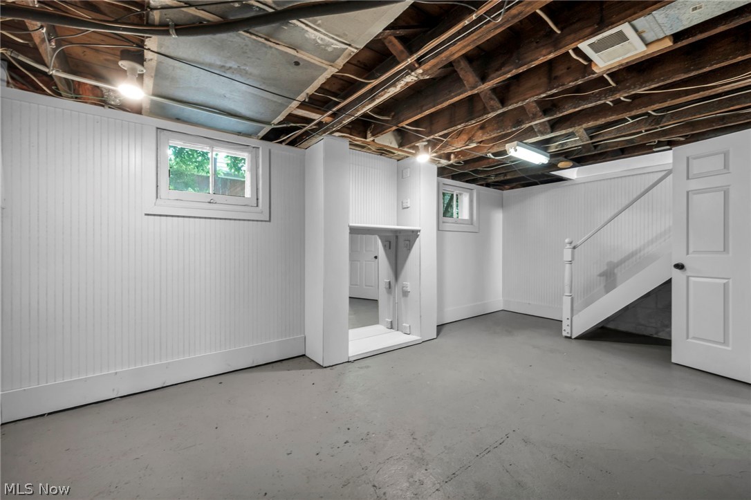 825 Dan Street Akron OH 44310