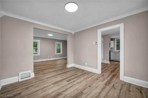 825 Dan Street Akron OH 44310