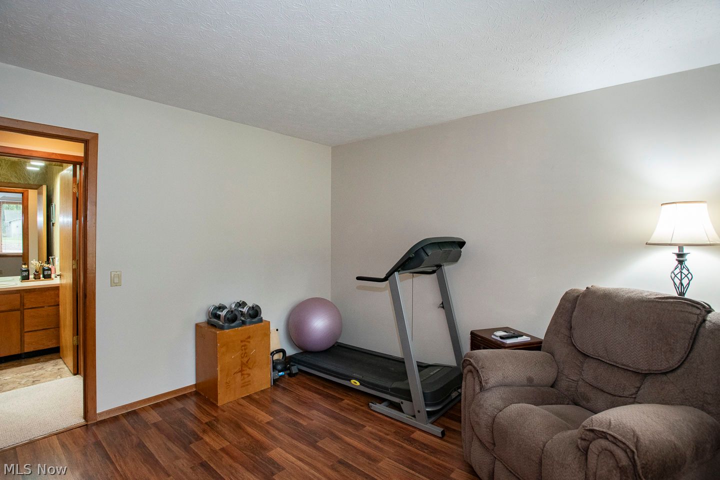 10826 Gate Post Road Strongsville OH 44149