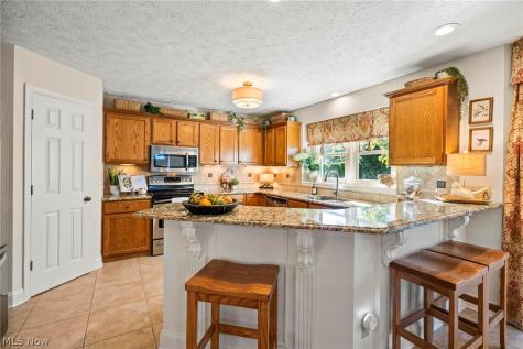 19757 Stoughton Drive Strongsville OH 44149