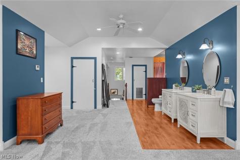 168 Castle Boulevard Akron OH 44313