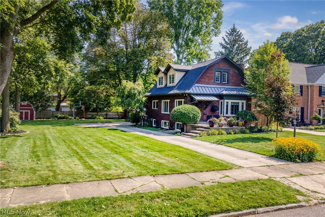 168 Castle Boulevard Akron OH 44313