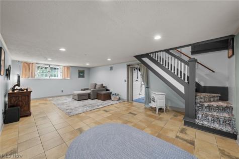 168 Castle Boulevard Akron OH 44313