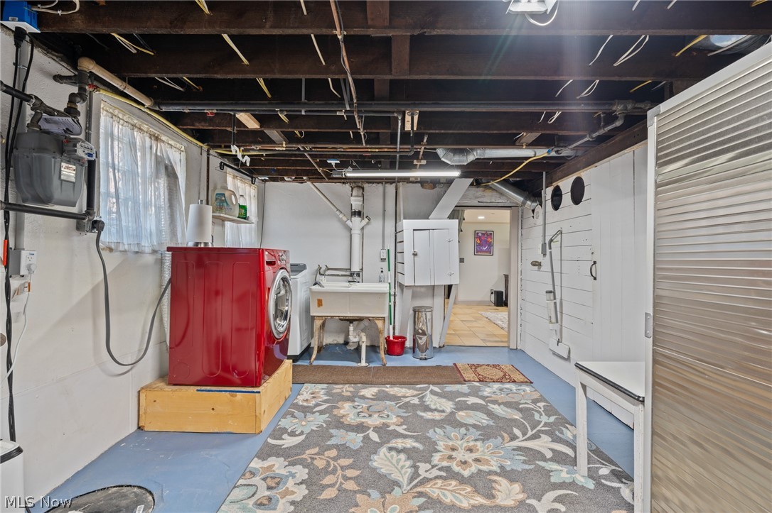 168 Castle Boulevard Akron OH 44313