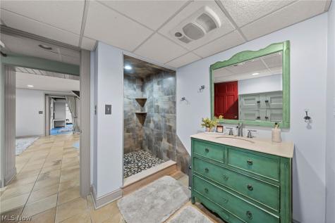 168 Castle Boulevard Akron OH 44313